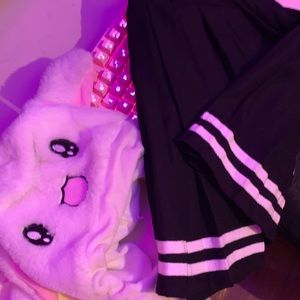 Black pleated cheer skirt from hot topic